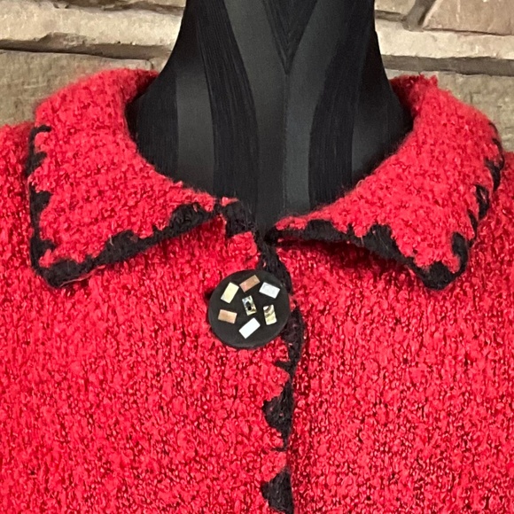 Soft Cozy Boucle Knit Pop of Red Cardigan Sweater Art to Wear Funky Quirky L - Picture 3 of 9